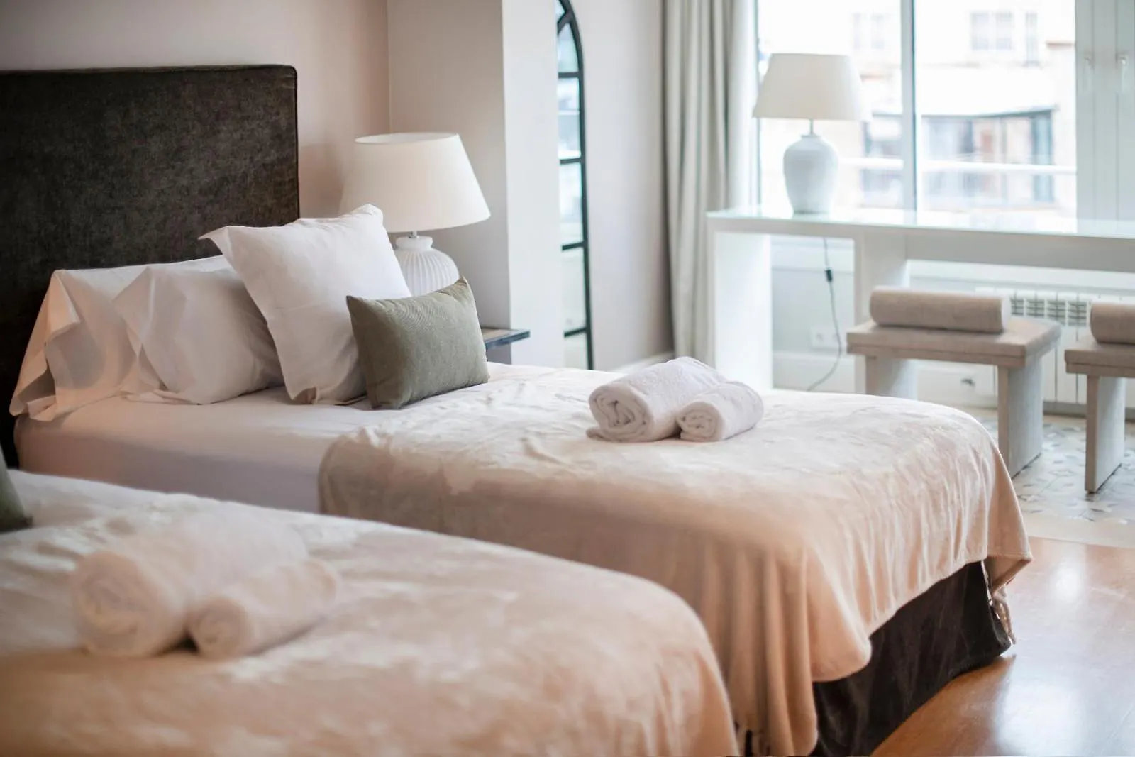 Apartman Atico Duplex Con Cinco Dormitorios Barcelona Spanyolország